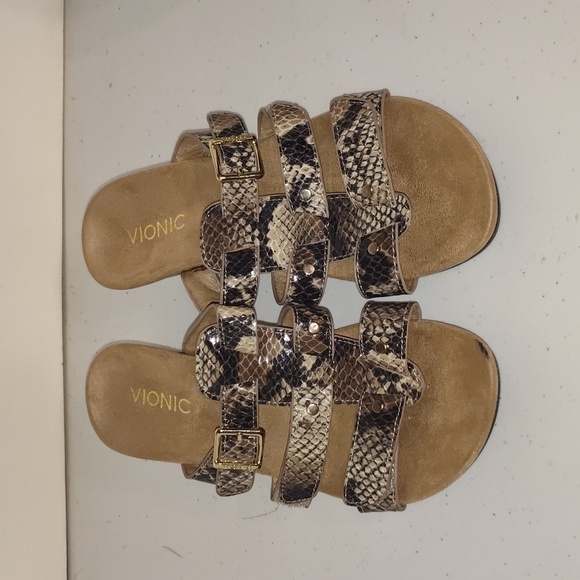 Vionic Sandal, Snake Print, Size 7 - Picture 2 of 12